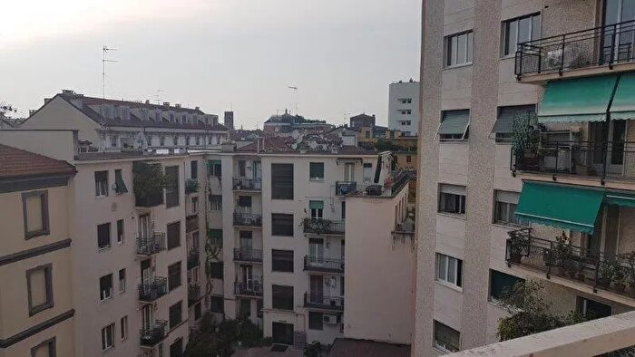 Appartamento bilocale in affitto in Via Nino Bonnet, Milano