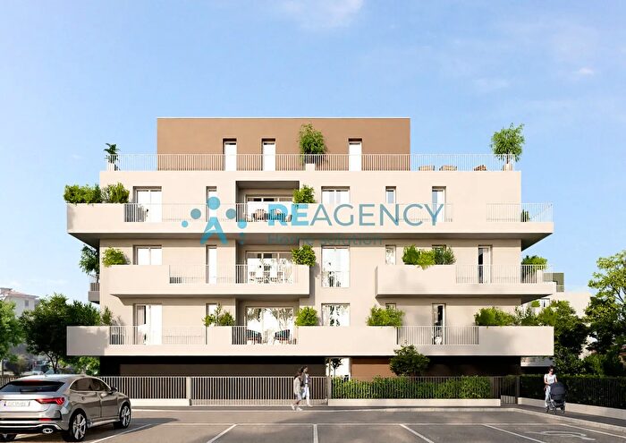 Appartamento trilocale in vendita in Via Fogazzaro, Creazzo