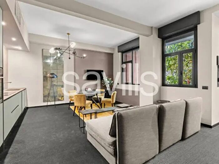 Appartamento bilocale in vendita in Via della Moscova, Milano