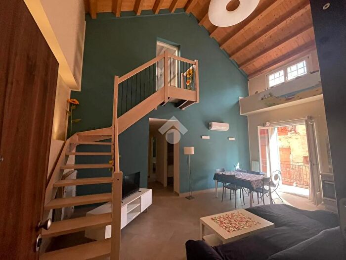 Appartamento quadrilocale in vendita in Via Catanzaro, Santa Flavia