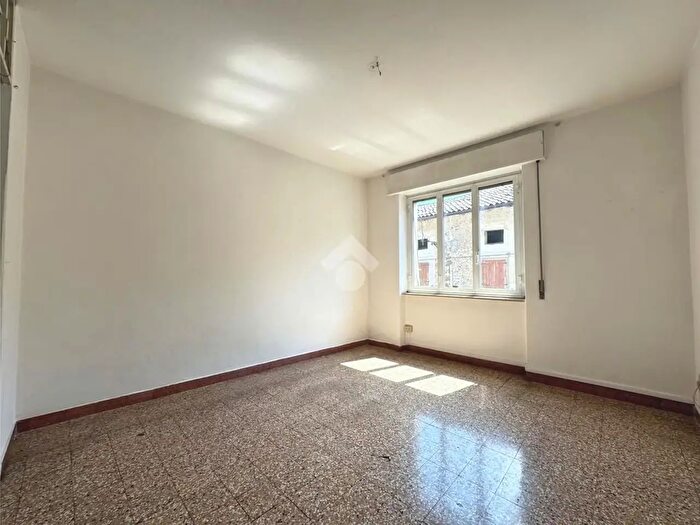 Appartamento trilocale in vendita in Via Liguria, Udine
