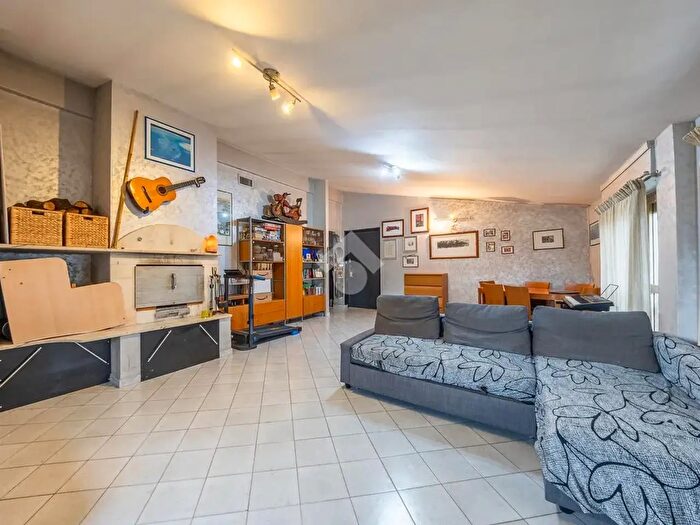 Appartamento quadrilocale in vendita in Via Casilina, Roma