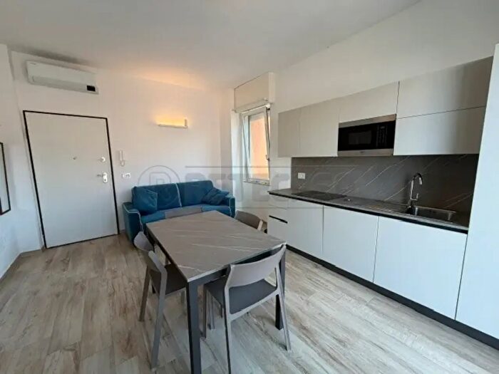 Appartamento trilocale in vendita in Via Aurelia, Loano