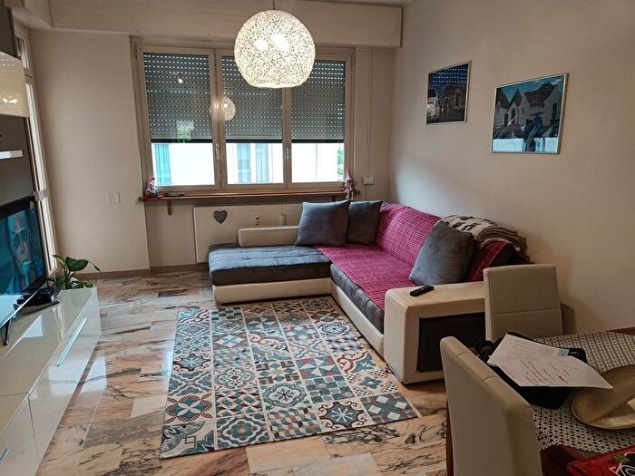 Appartamento trilocale in vendita in Como