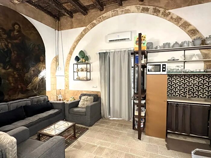 Appartamento bilocale in vendita in Siracusa