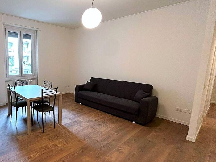 Appartamento bilocale in affitto in Via Simone dOrsenigo, Cadore, Milano
