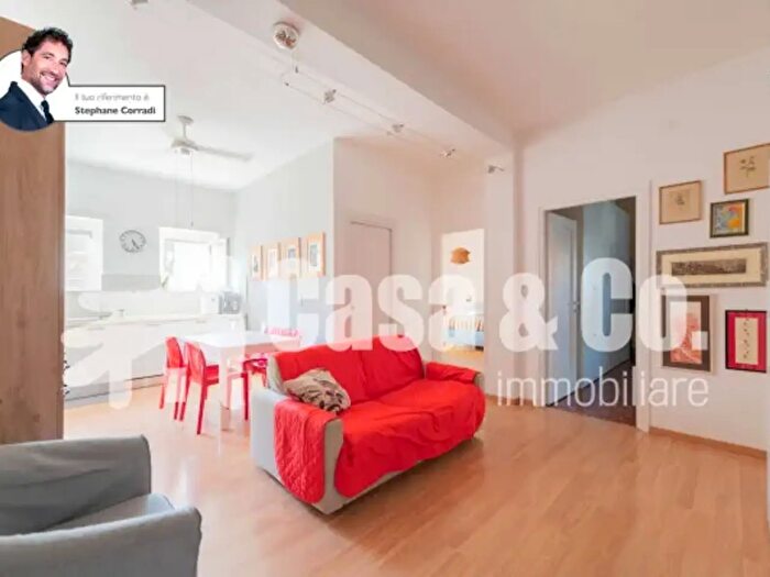 Appartamento trilocale in vendita in Via Angiolo Cabrini, Roma