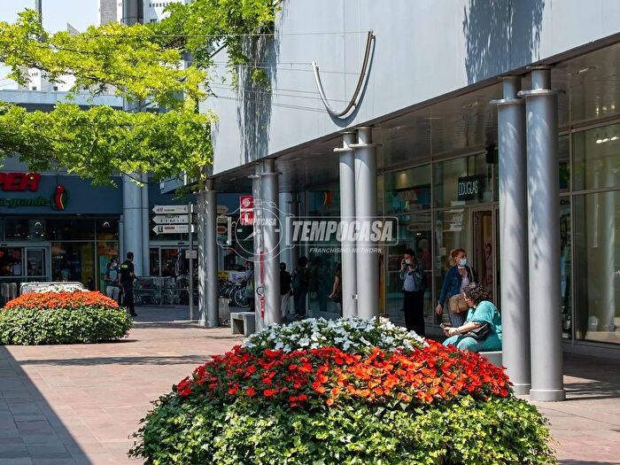 Appartamento trilocale in vendita in Via Traiano, Milano