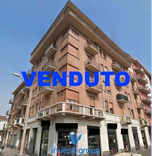 Appartamento trilocale in vendita in Via Madonna delle Rose, Torino