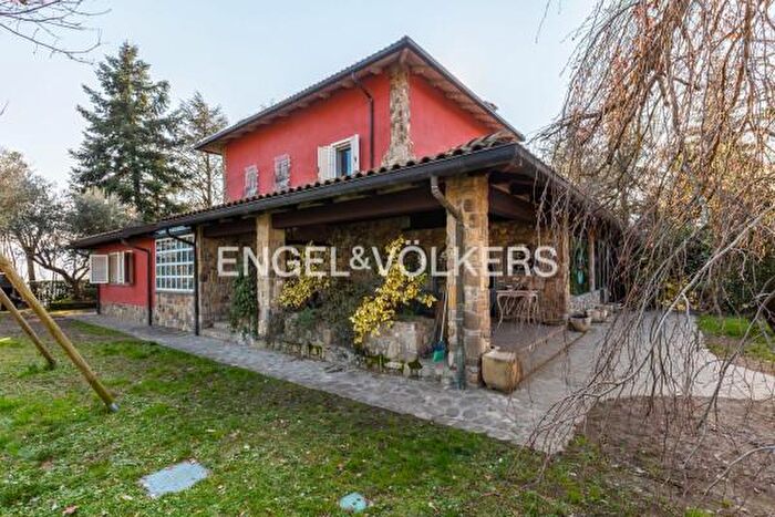 Casa con 6 locali in vendita in Via Torrenera, Marzabotto