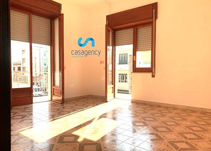 Appartamento trilocale in affitto in VIA GARIBALDI, Capodrise