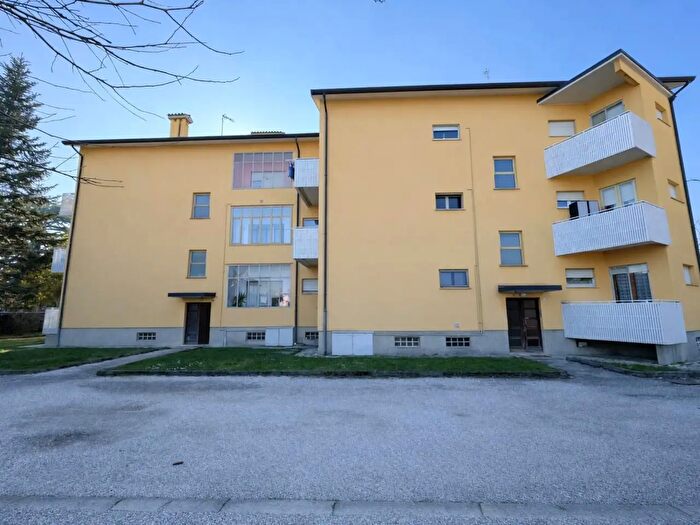 Appartamento quadrilocale in vendita in Viale Trieste, Cividale Del Friuli
