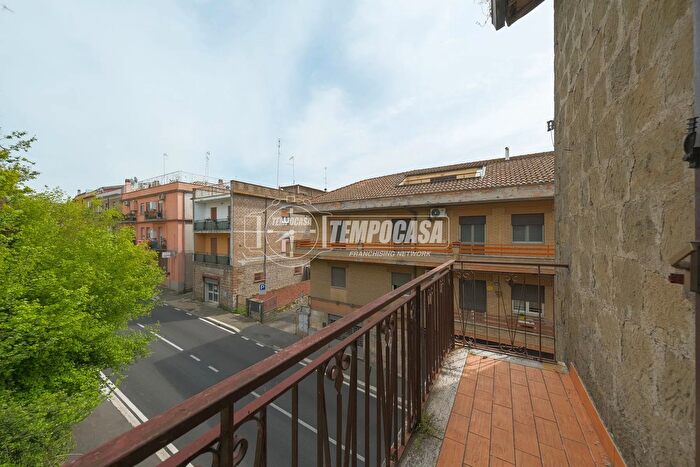 Appartamento trilocale in vendita in Via del Pavone, Campagnano Di Roma