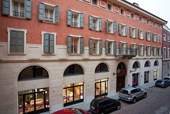 Appartamento bilocale in affitto in Via dell'Università, Centro Storico, Modena
