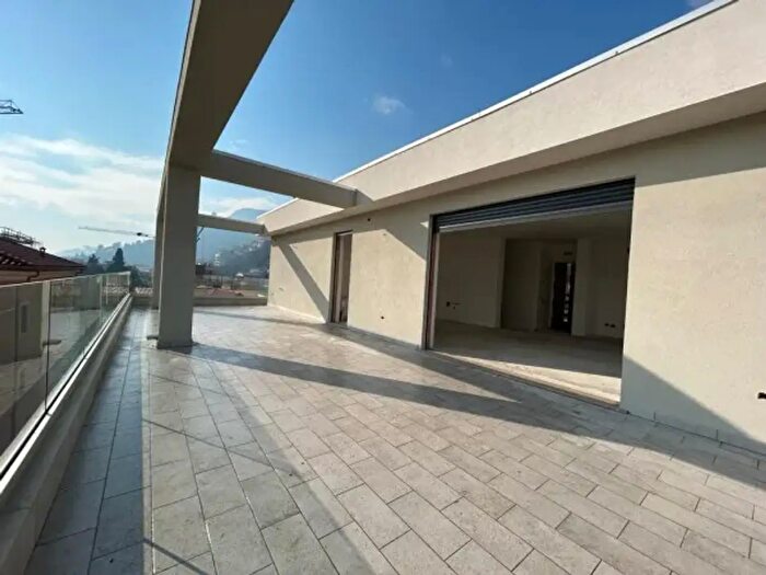 Appartamento con 5 locali in vendita in Via Sferracavalli, Cassino