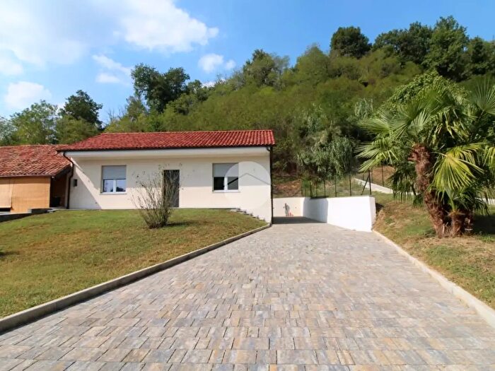 Casa trilocale in vendita in Località Maunera, Sommariva Perno
