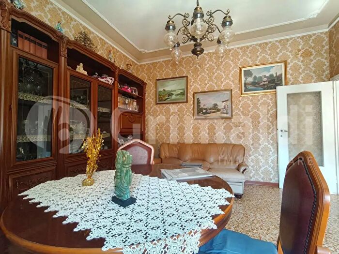 Appartamento quadrilocale in vendita in Viale Guglielmo Marconi b, Livorno