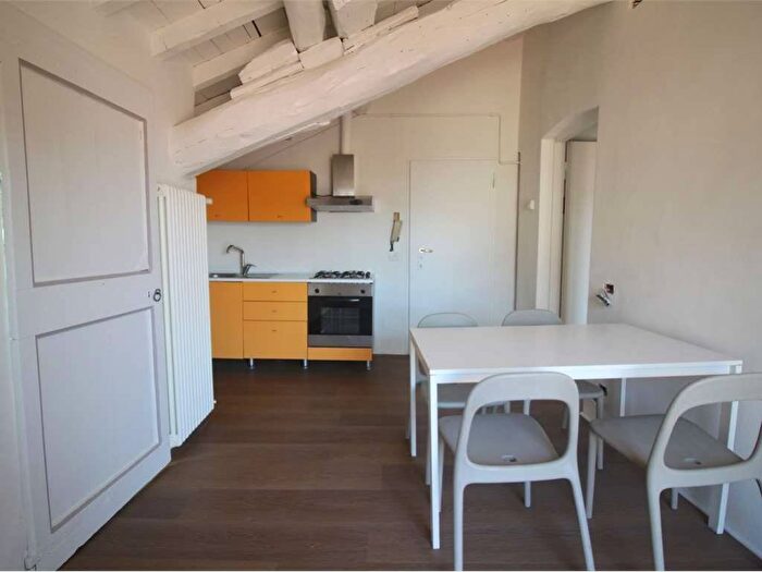 Appartamento bilocale in affitto in Via Santo Garovaglio, Valduce Crispi, Como