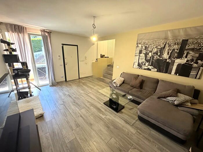 Appartamento trilocale in vendita in Via Enrico Berlinguer, Vaiano