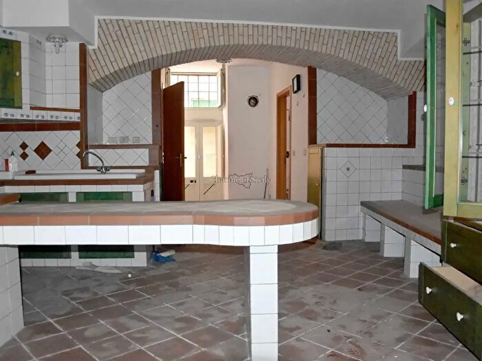 Casa bilocale in vendita in Vicolo Terranova, Modica