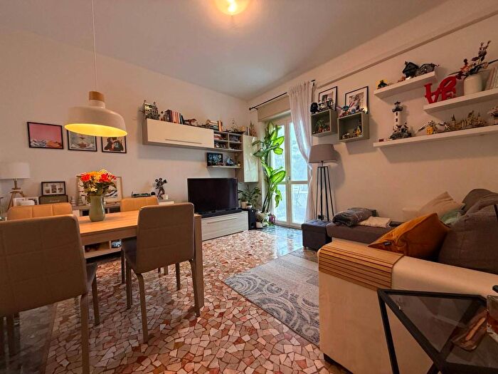 Appartamento bilocale in affitto in Via Bezzecca, Via Veneto Borgo Trento, Brescia