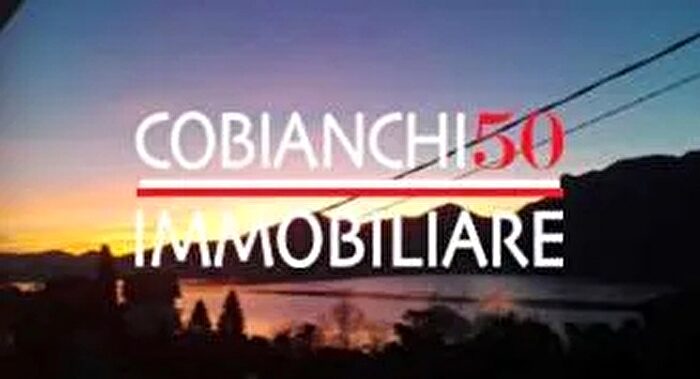 Casa con 13 locali in vendita in Corso Risorgimento, Ghiffa