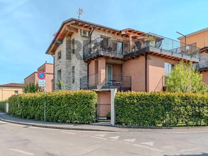 Casa con 6 locali in vendita in Via Luigi Calvetti, Bergamo