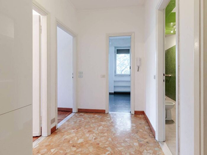 Appartamento trilocale in affitto in Via Giulio Cesare Procaccini, Paolo Sarpi, Milano