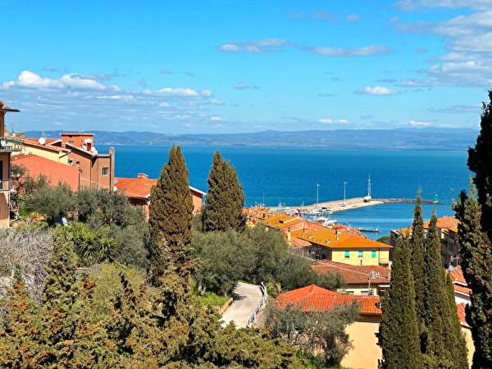 Appartamento quadrilocale in vendita in Via dellAppetito, Monte Argentario