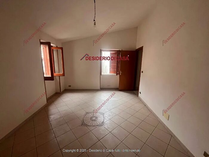 Casa trilocale in vendita in Via Scala Gratteri Pa Italia, Gratteri