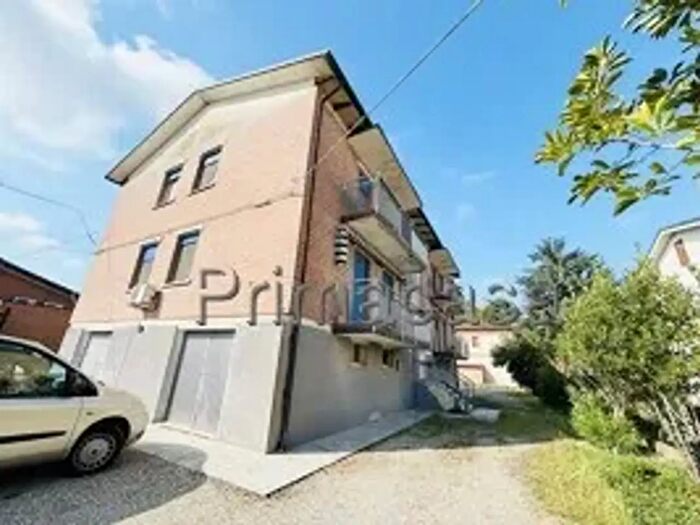 Appartamento quadrilocale in vendita in Viale Manzoni, Carpi