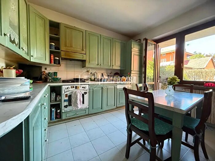 Casa con 6 locali in vendita in Beppe Fenoglio, Cirie'