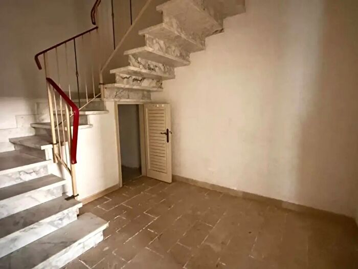 Casa con 7 locali in vendita in Incenzo Lazzarini, Viareggio