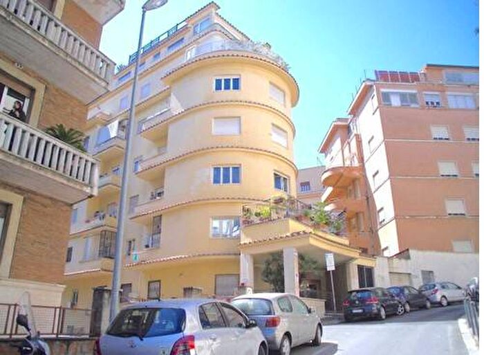 Appartamento bilocale in affitto in Via Feliciano Scarpellini, Euclide, Roma