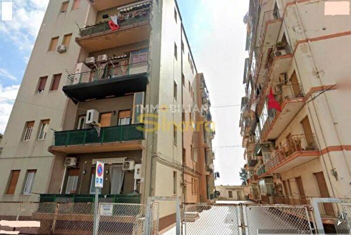 Appartamento bilocale in vendita in Via Giuseppe Missori, Catania