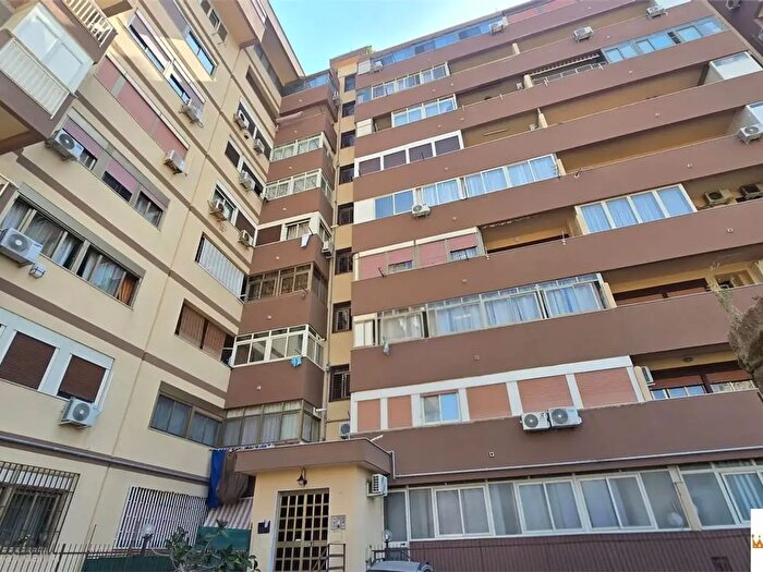 Appartamento trilocale in vendita in Palermo