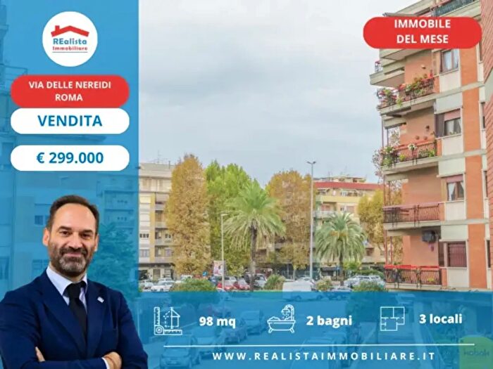 Appartamento trilocale in vendita in Via delle Nereidi, Roma