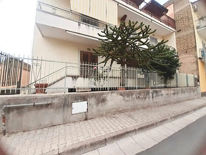 Appartamento con 5 locali in vendita in Casalnuovo Di Napoli