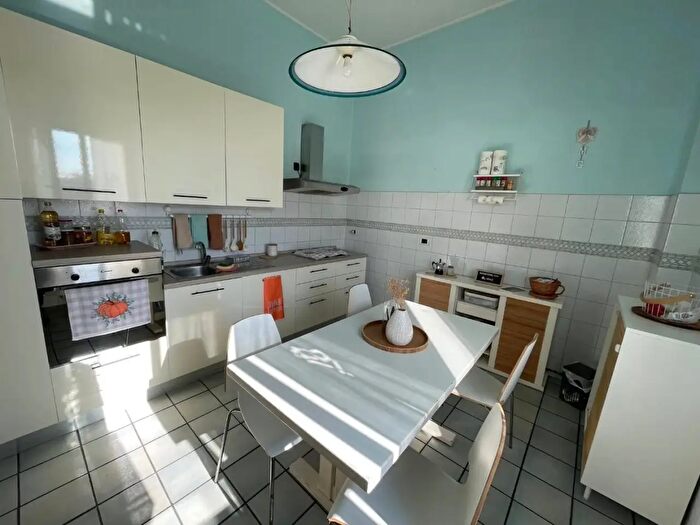 Appartamento bilocale in vendita in Viale Europa, Cologno Monzese