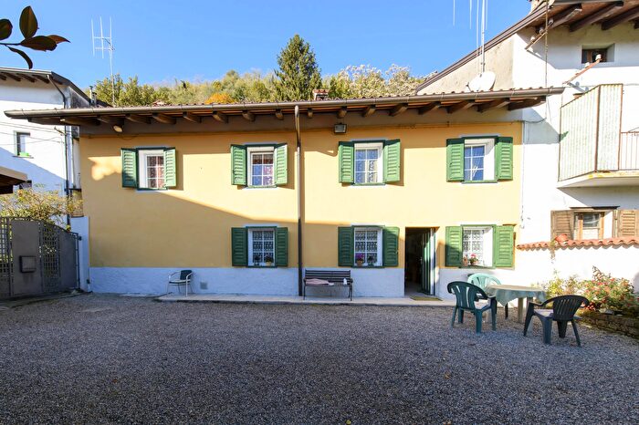 Casa con 7 locali in vendita in Gorizia Via Monte Calvario, Gorizia