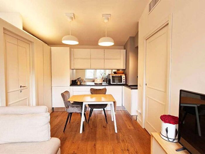 Appartamento bilocale in affitto in via Pontaccio, Brera, Milano