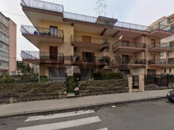 Casa bilocale in affitto in Via Giovanni Pascoli, San Cosmo Corso Italia Piazza Dante, Acireale