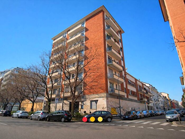 Appartamento monolocale in affitto in Via Flavio Stilicone, Cenisio, Milano