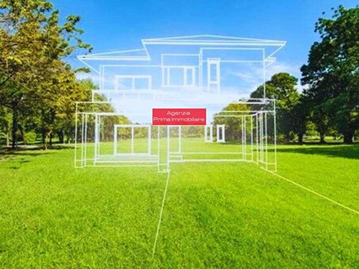 Casa con 5 locali in vendita in Albinea