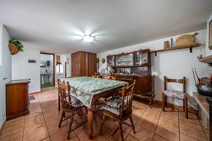 Casa con 6 locali in vendita in Cont Pomari, Rovere Veronese