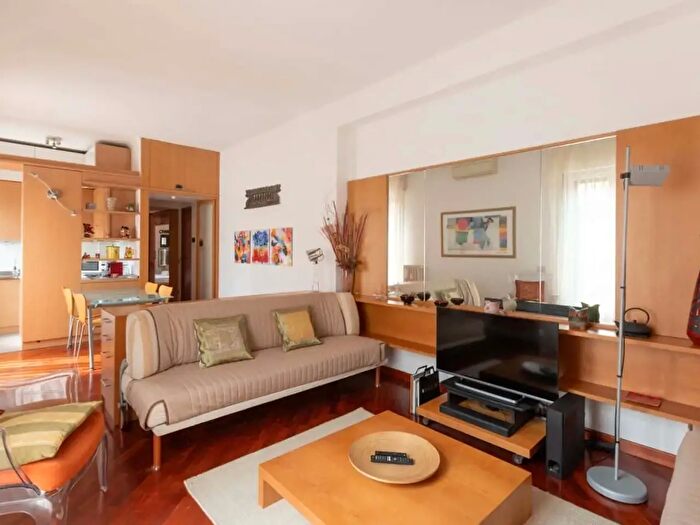 Appartamento monolocale in affitto in Via Alessandro Volta, Milano