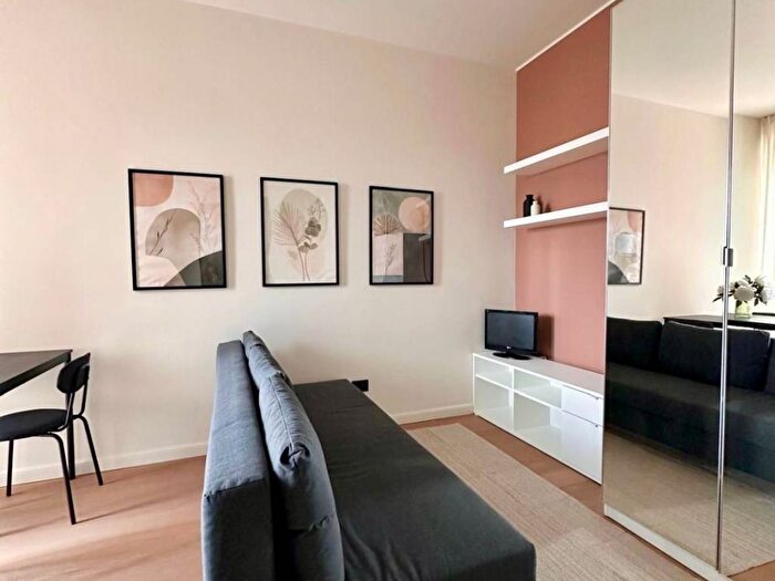 Appartamento monolocale in affitto in Via Leone Tolstoj, Giambellino, Milano