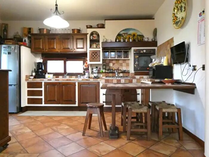 Casa con 6 locali in vendita in Via Ciambellana, Vinci