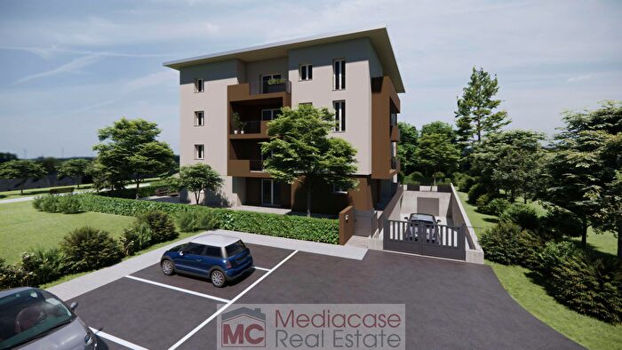 Appartamento trilocale in vendita in Via Brugnoletta, Scandiano