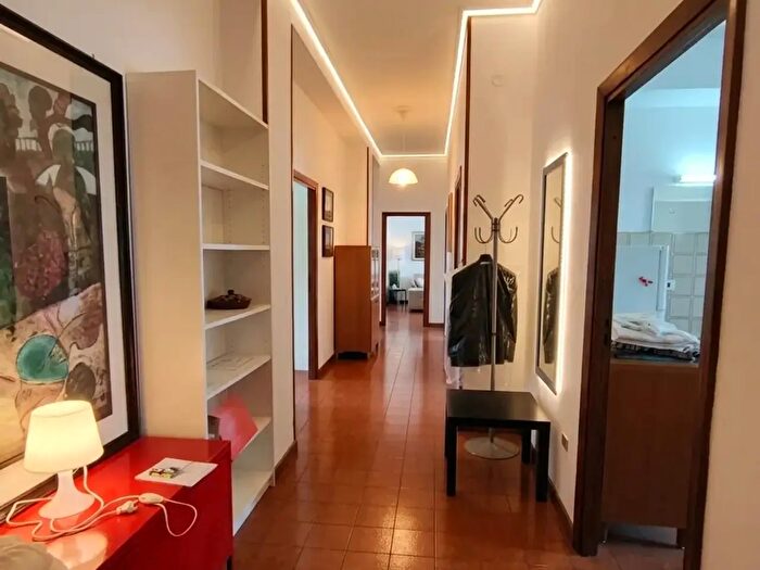 Appartamento quadrilocale in vendita in Via Porta San Giovanni, Terni